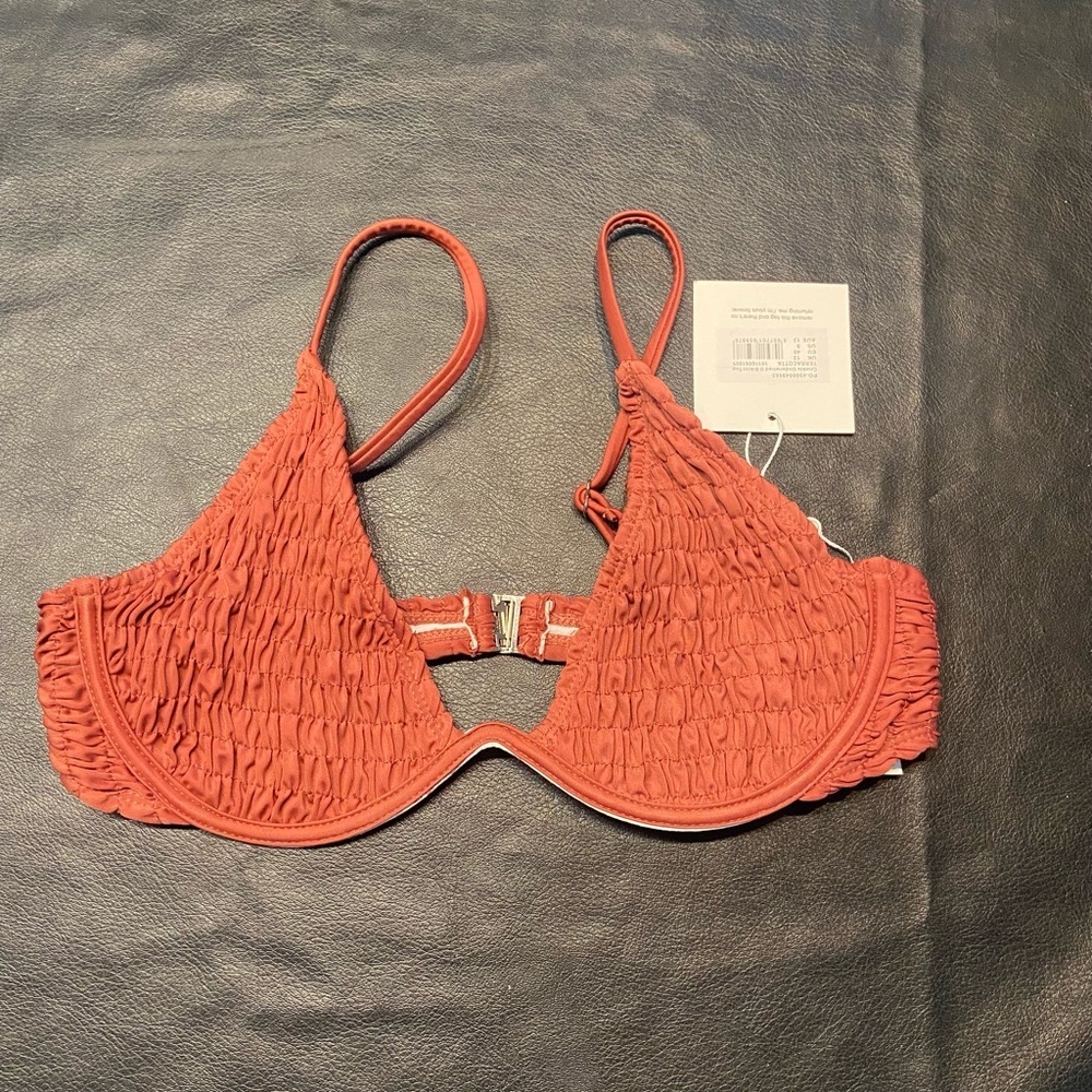 MISSGUIDED TERRACOTTA BIKINI TOP